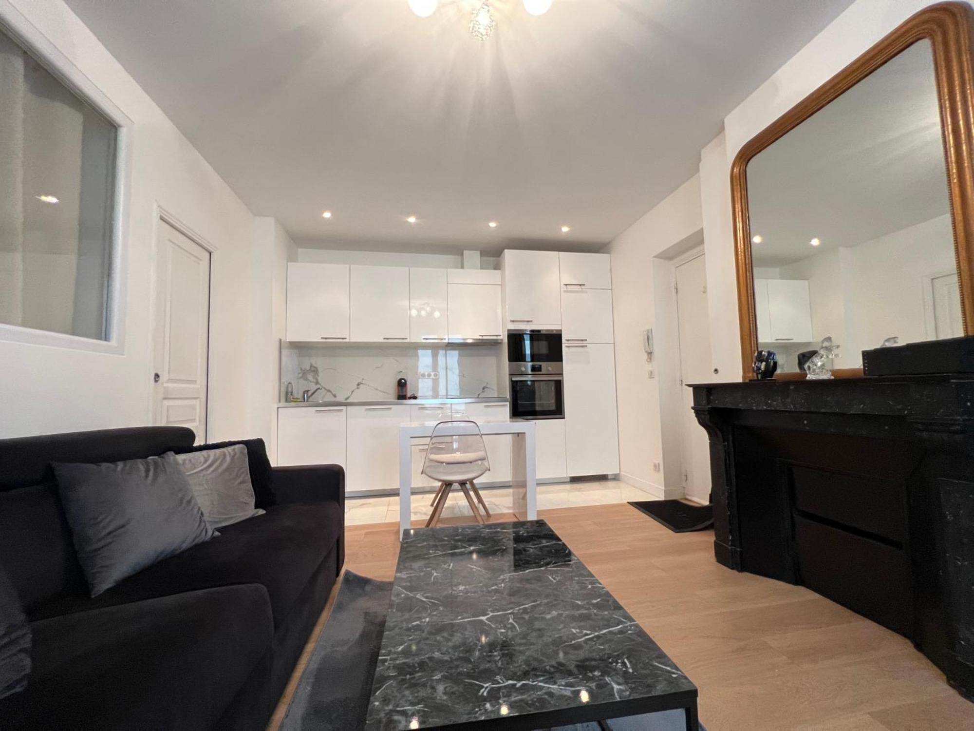 Luxury Appartment, Champs Elysees, Neuf ! Parigi Esterno foto
